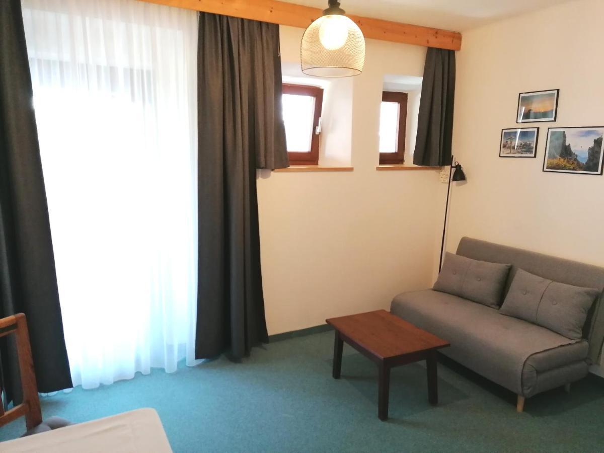 Haus Oswald Am See Hermagor-Pressegger See Buitenkant foto
